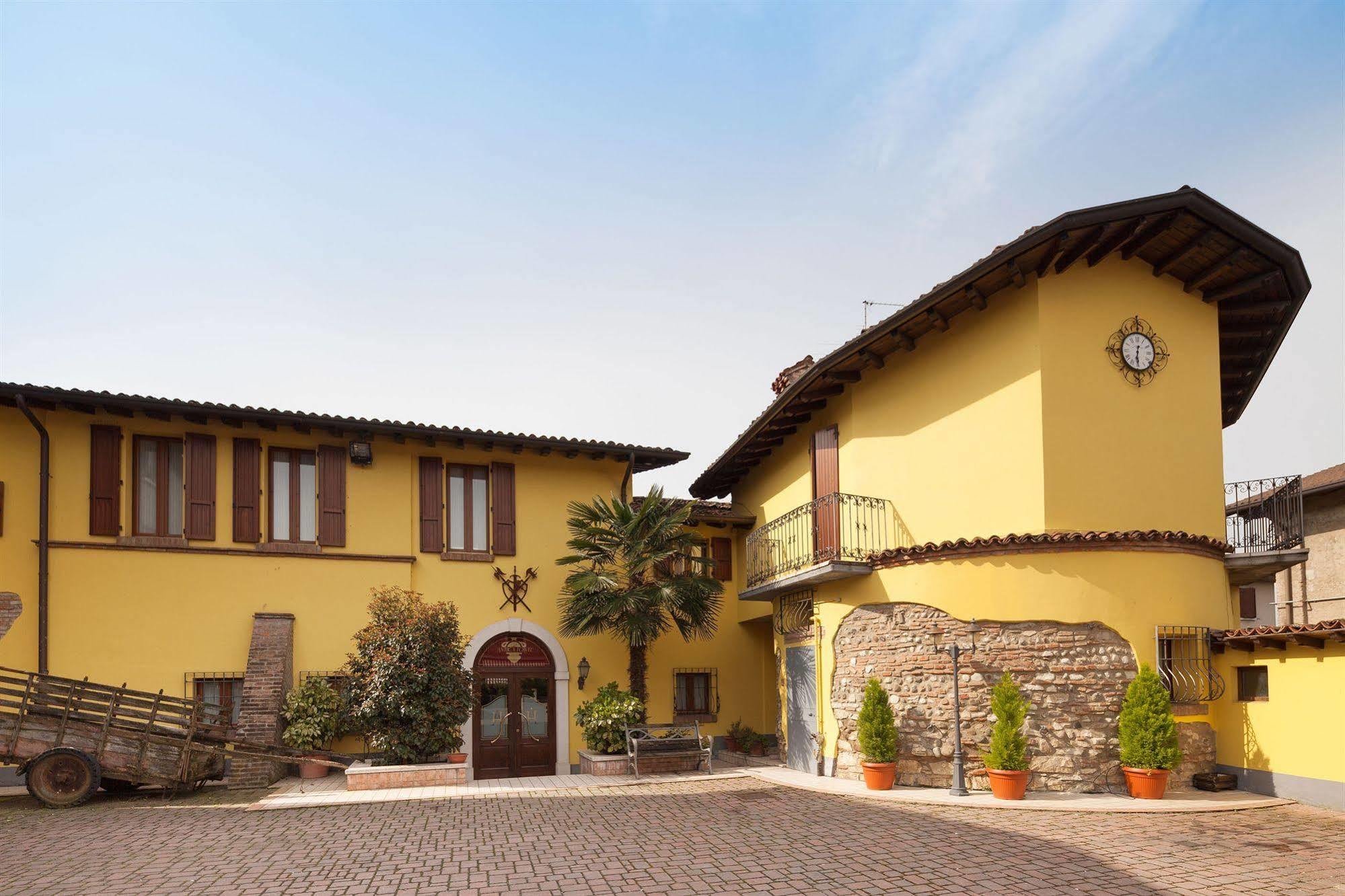 Hotel Antica Fonte Brescia Exterior photo